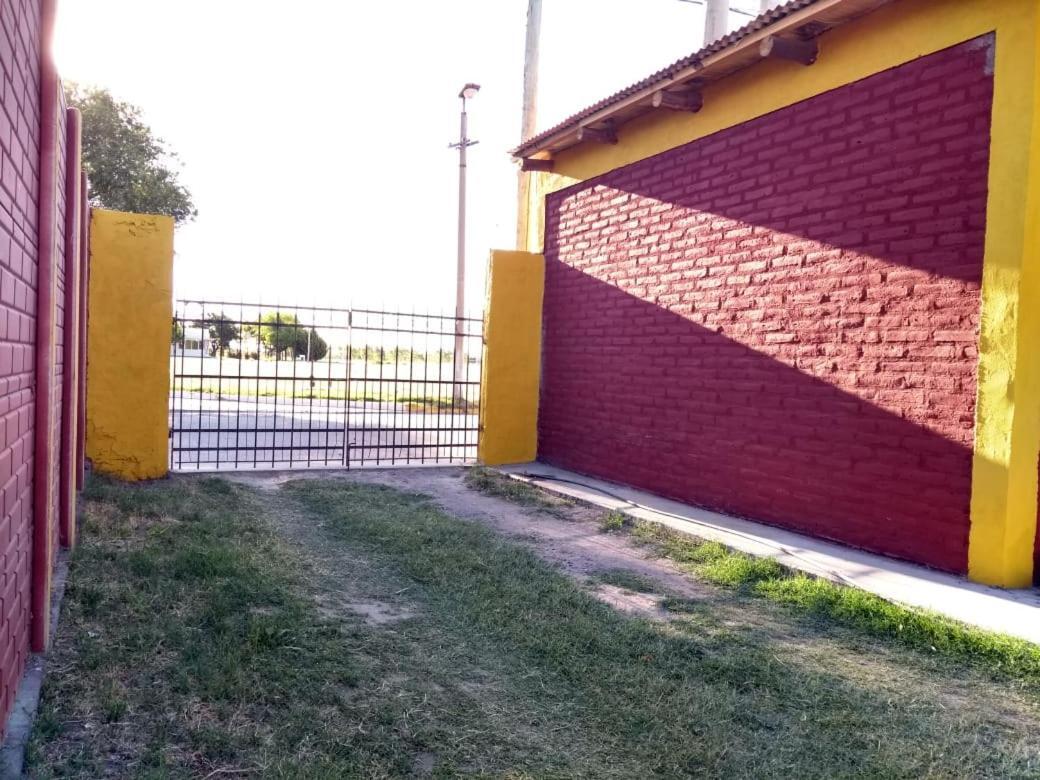 Departamentos Peumayen Río Colorado Extérieur photo